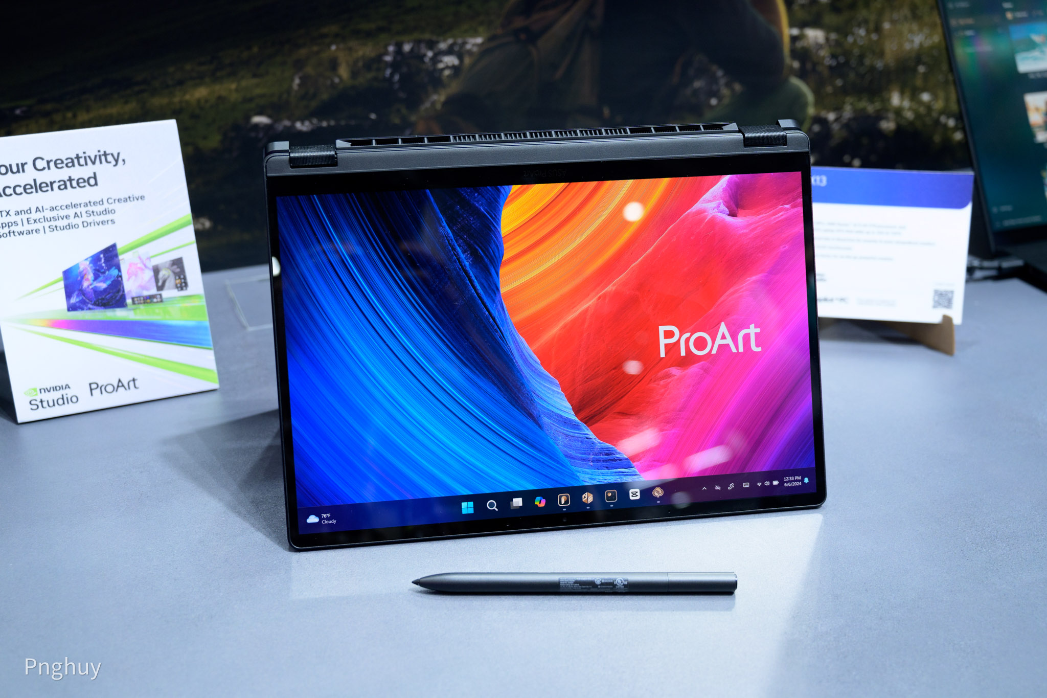trentay-ASUS-ProArt-PX13-tinhte-Computex-08.jpg