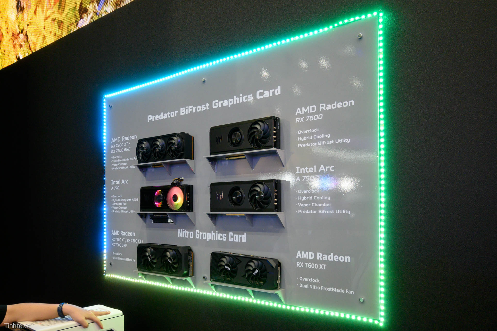acer-amd-intel-graphics-card.jpg