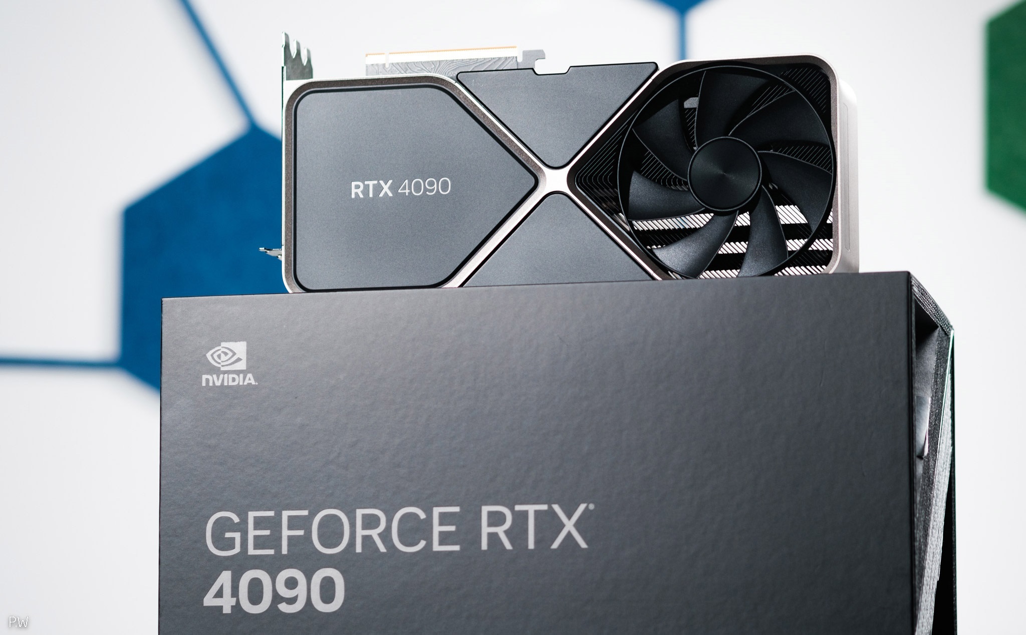 Nvidia chiếm 88% thị phần GPU rời desktop trong quý 1, Intel bằng 0