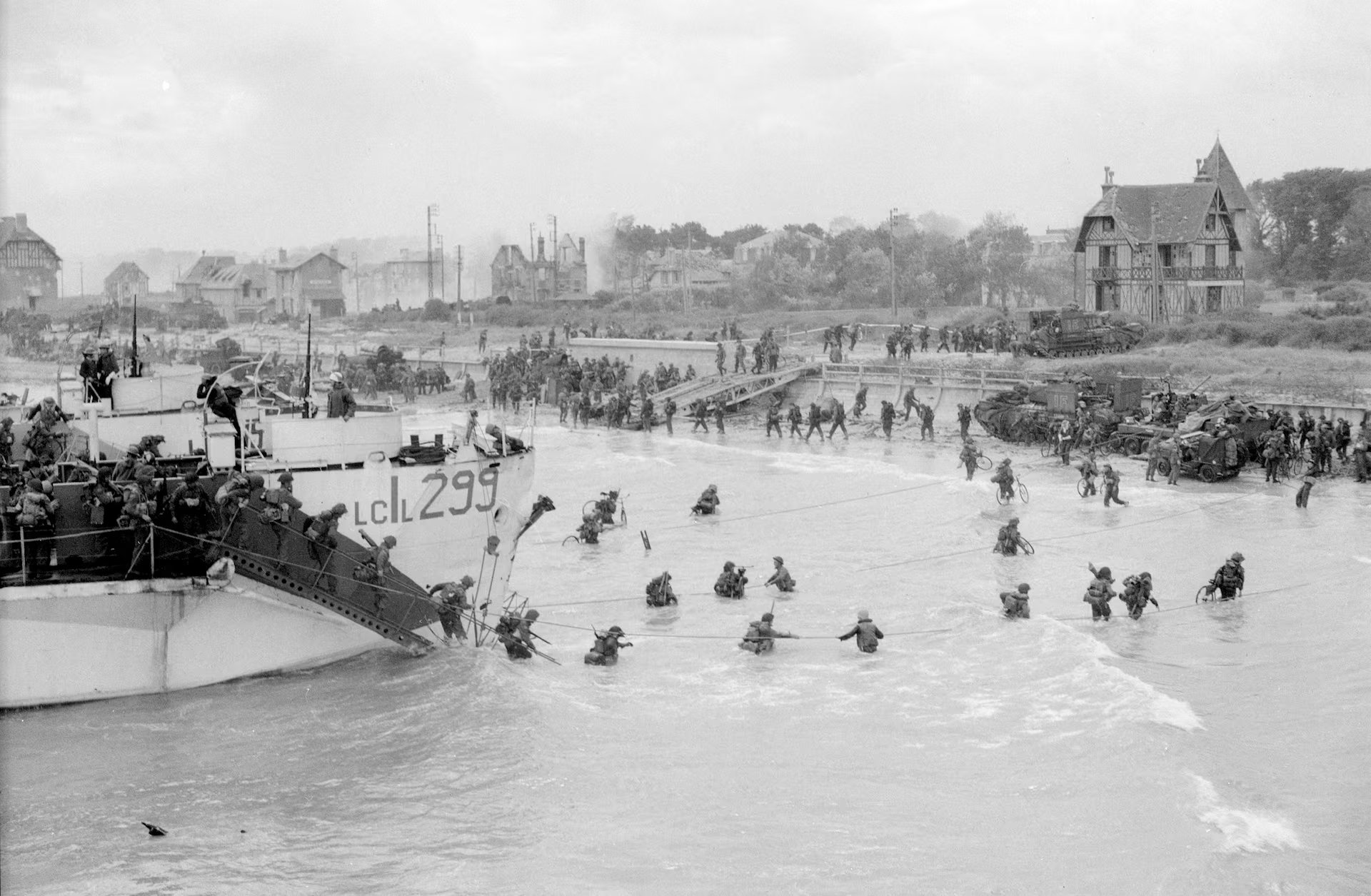 Hình ảnh: D-Day, trận đổ bộ Normandy ngày 6/6/1944