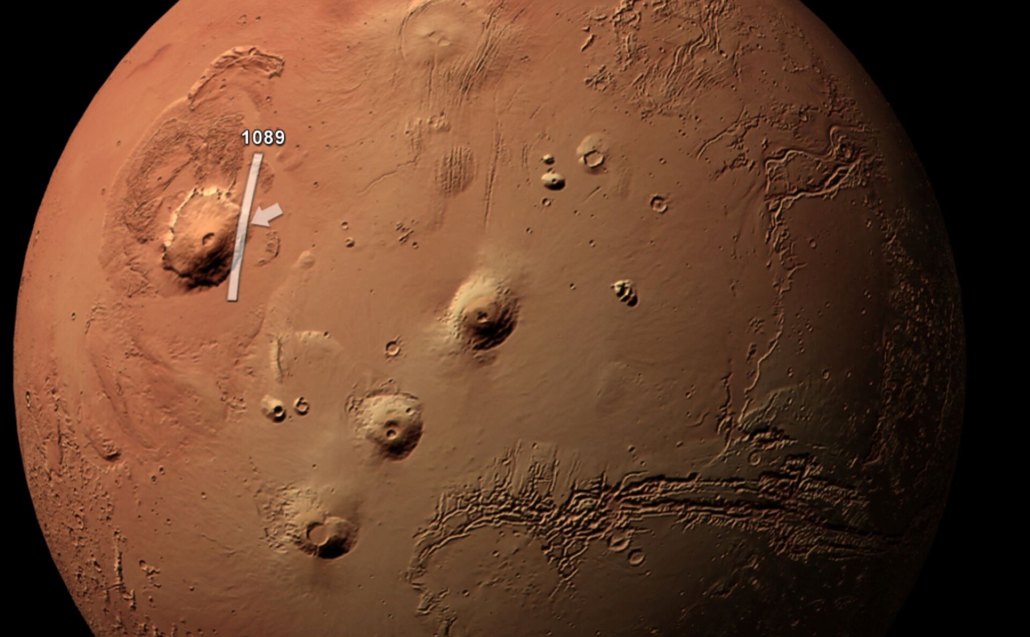 Phát hiện nước đóng băng trên các núi lửa gần vùng xích đạo sao Hỏa