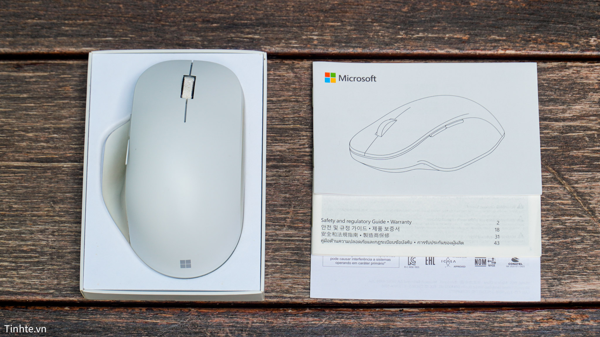 tinhte-microsoft-ergonomic-mouse-02.jpg