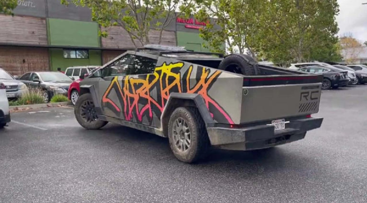 Vài hình ảnh xe bán tải Tesla CyberTruck.