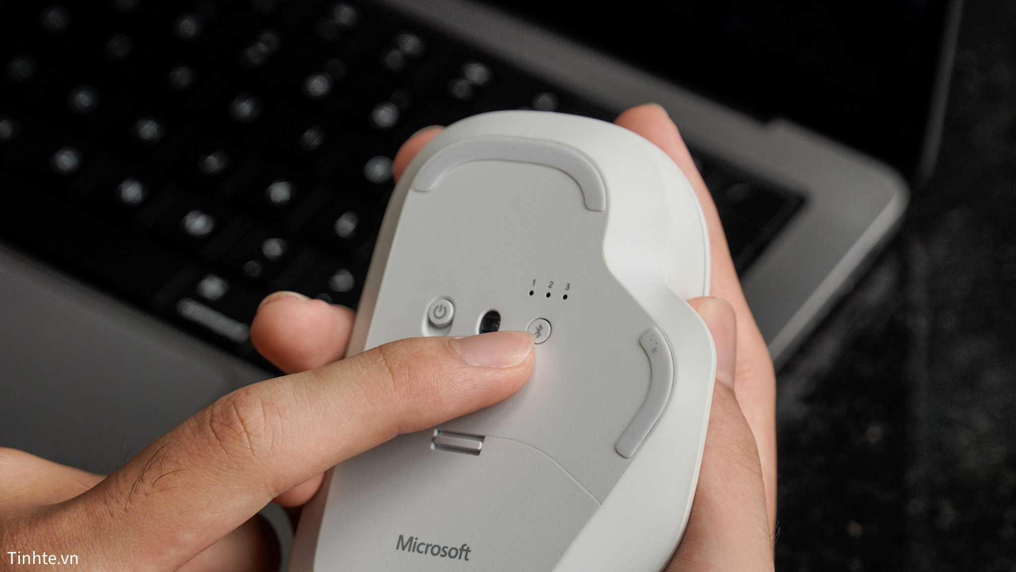 tinhte-microsoft-ergonomic-mouse-37.jpg