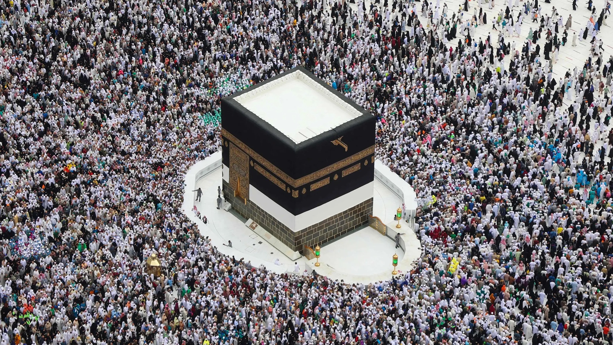 Hơn 550 người đã tử vong vì nắng nóng 50 độ C ở thánh địa Mecca