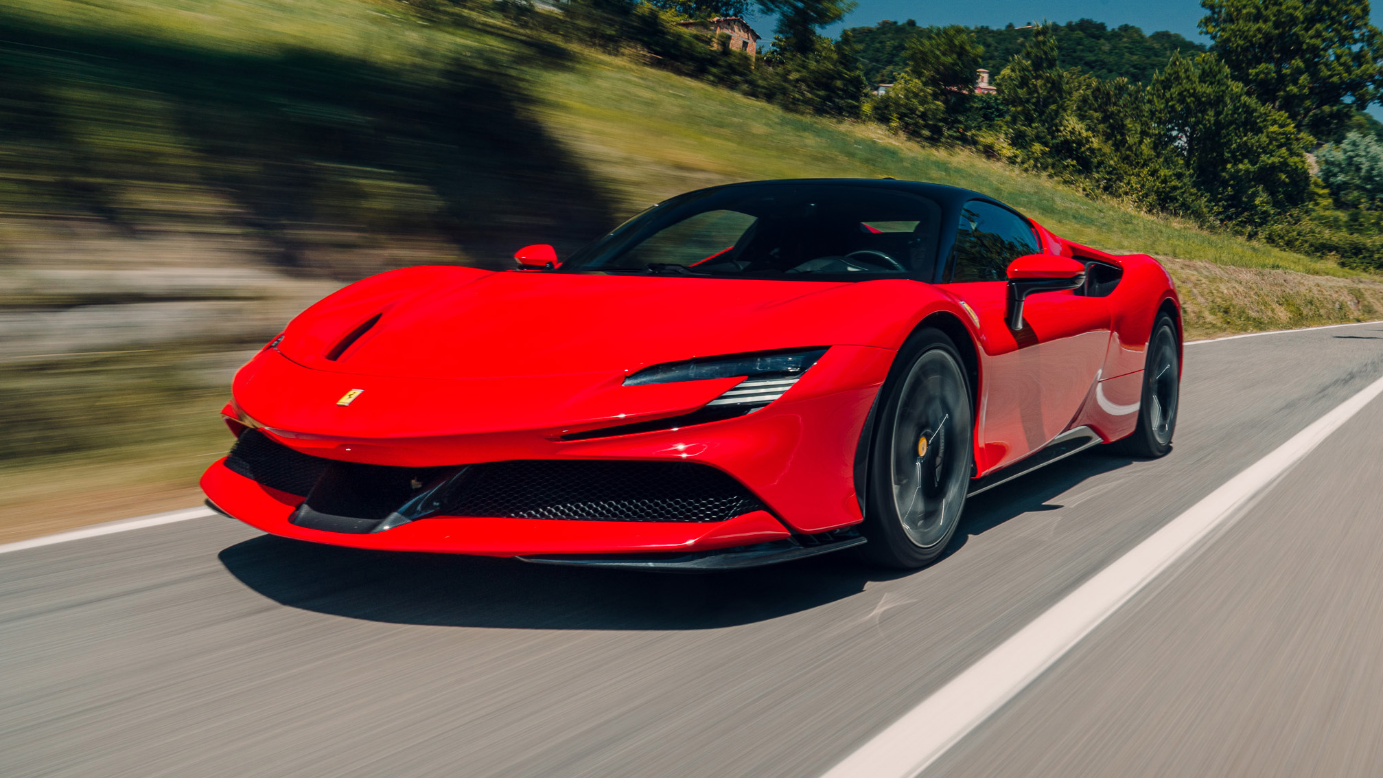 Reuters: Siêu xe điện đầu tiên của Ferrari có giá trên €500K