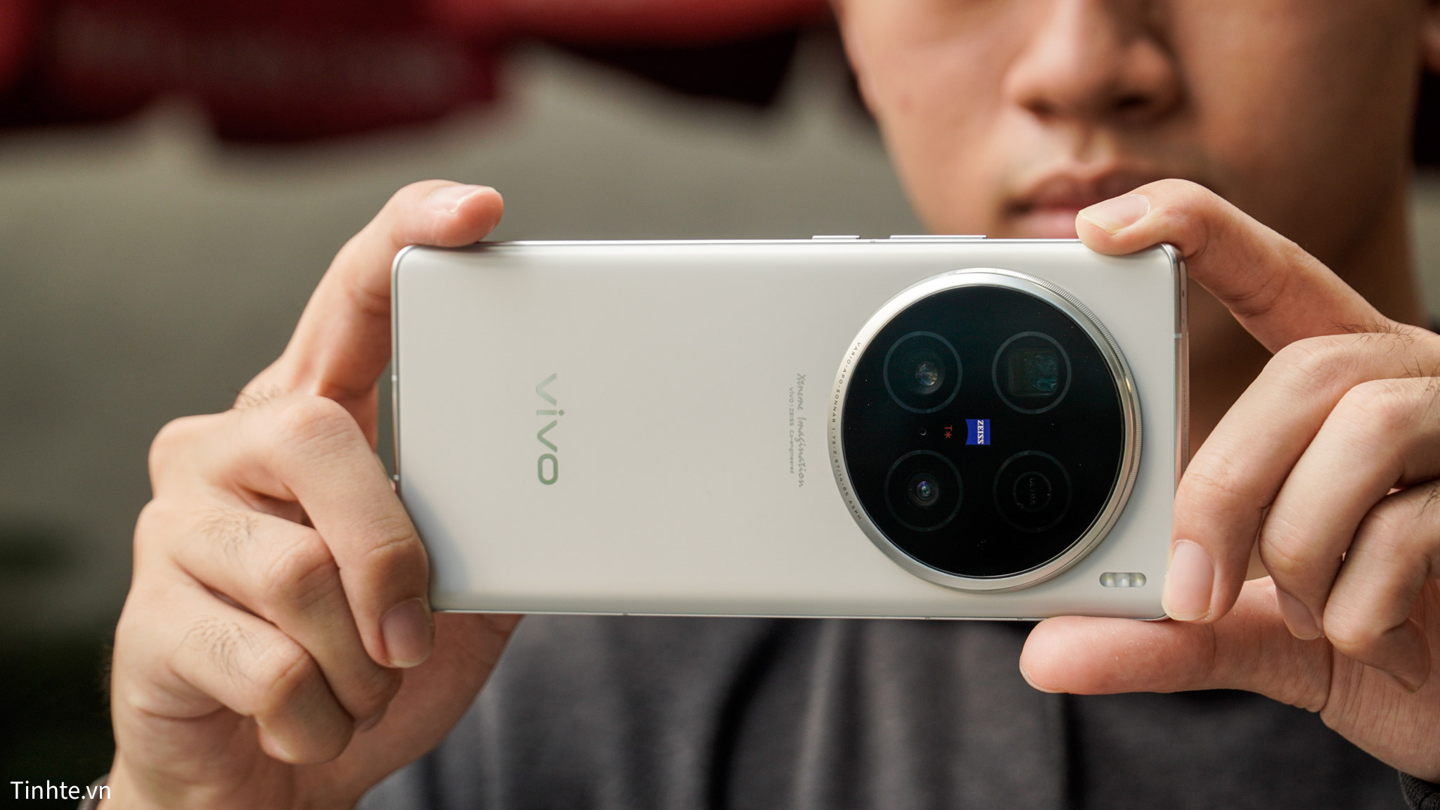 tinhte-sosanh-xiaomi-14-ultra-vs-vivo-x100-ultra-09.jpg