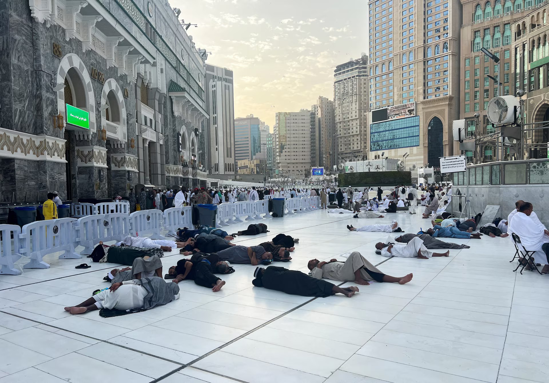 tinhte-thanh-dia-mecca-23.jpg