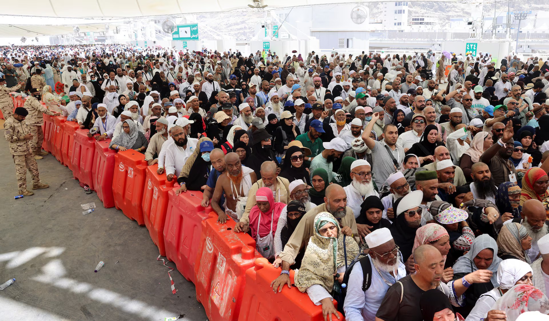 tinhte-thanh-dia-mecca-10.jpg