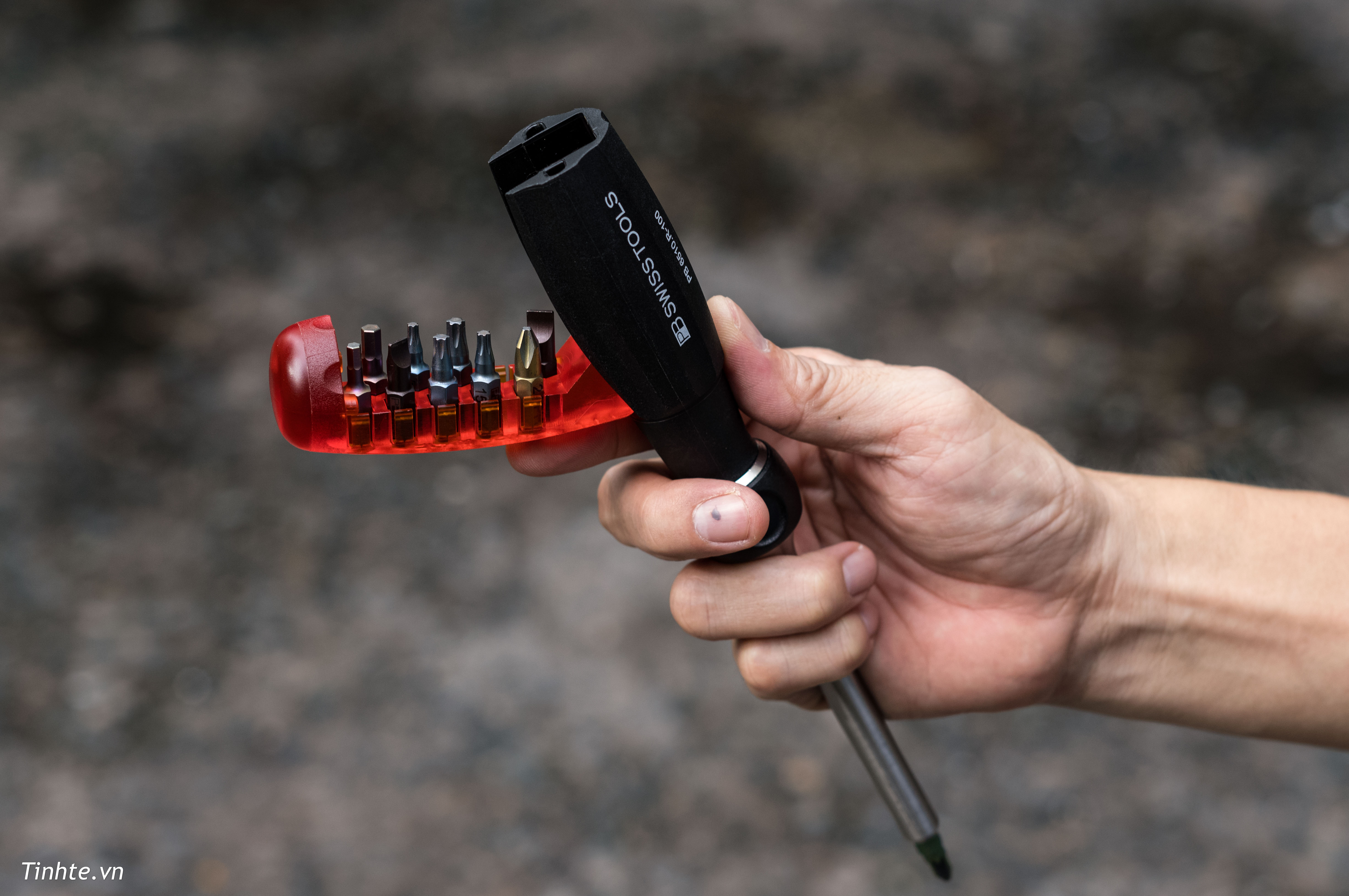 PB-Swiss-tools-tinhte-cuhiep-04.jpg