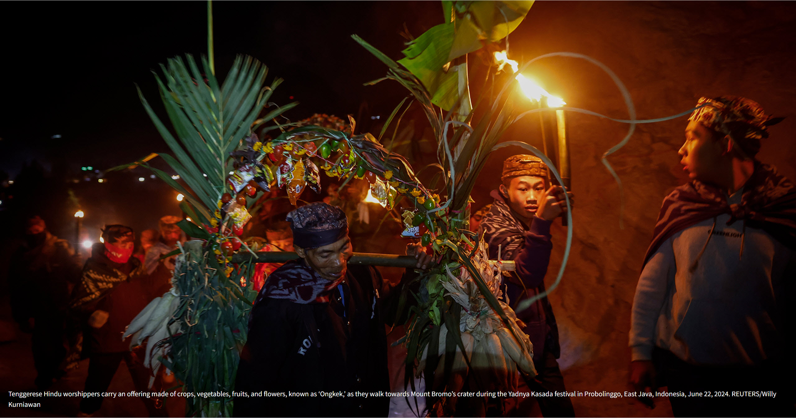 tinhte-Tengger-te-le-cau-mua (18).jpg