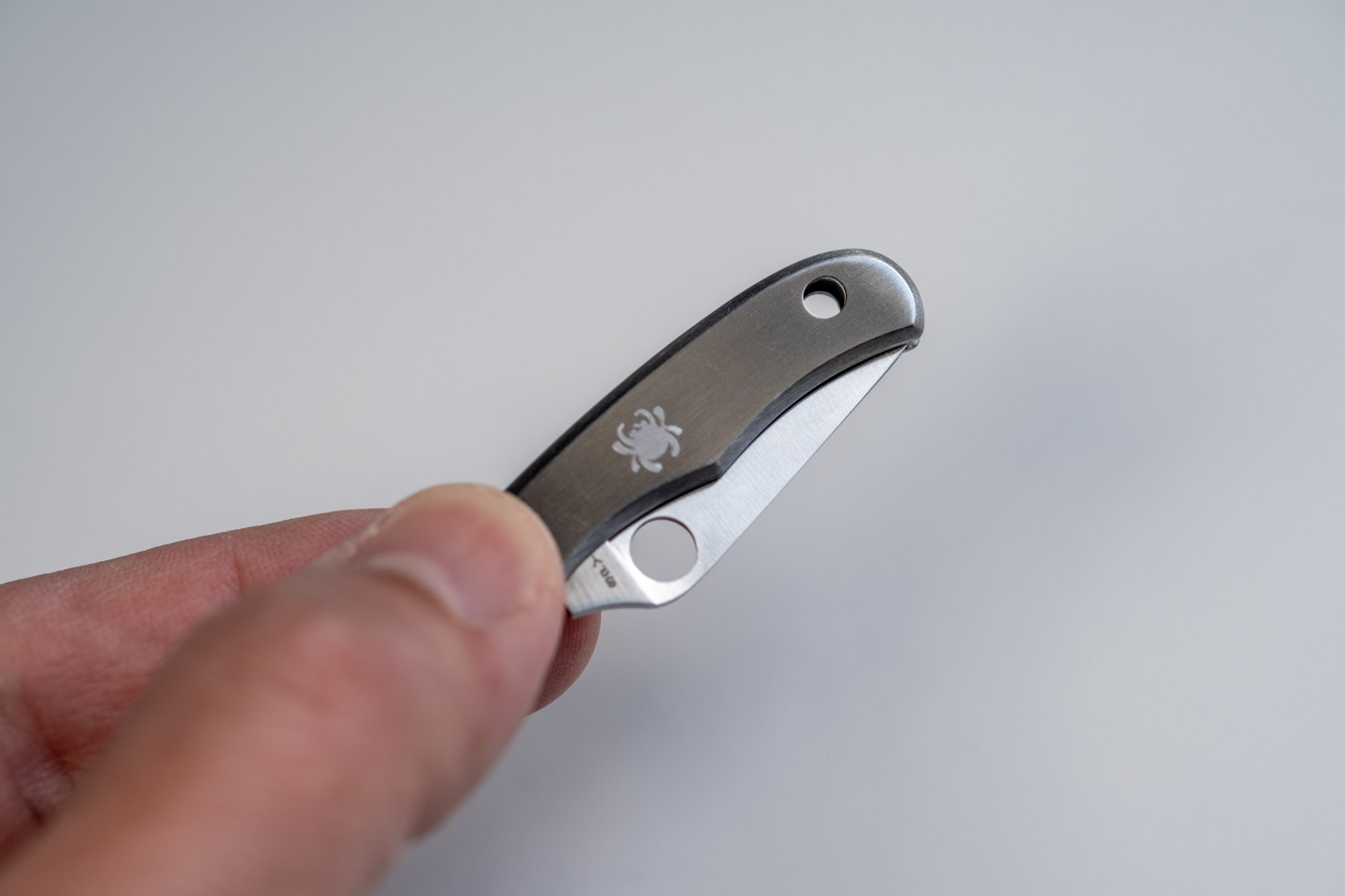 tinhte-spy-derco-knife-8.jpg