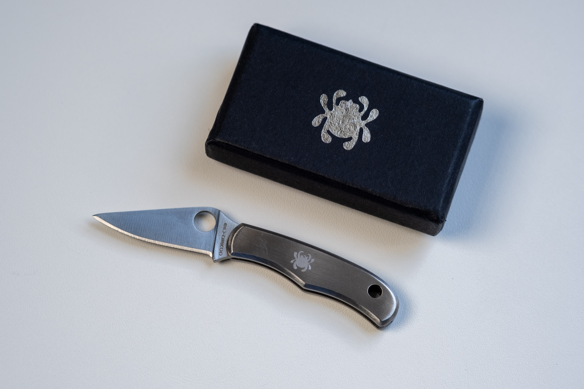 tinhte-spy-derco-knife-11.jpg